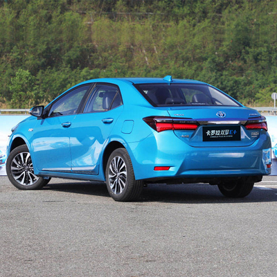 Гибридные автомобили Toyota Corolla E-CVT с электрическим диапазоном 55 км и максимальным крутящим моментом 207 Н.м.