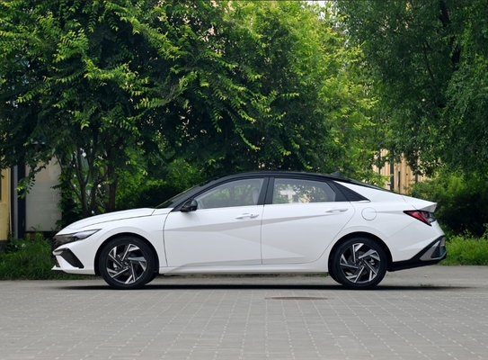 2022 Hyundai Elantra SUV Автомобильные подушки безопасности 4 Бензиновый дизайн Пекин-Hyundai Auto