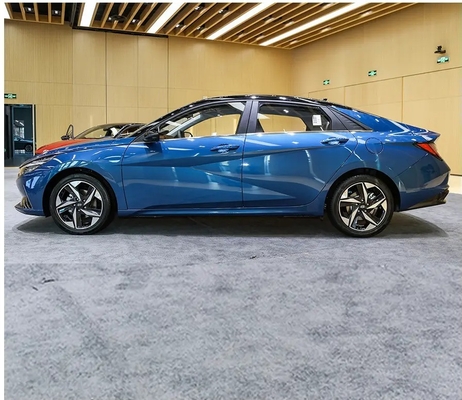 Hyundai Elantra 5-местный роскошный бензиновый седан для высокой скорости и мощной производительности