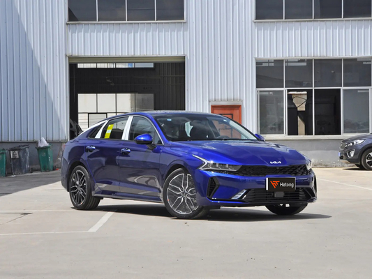 KIA K5 380GT Линейный флагман 2.0t Дисплимация бензиновый 5-местный седан с 2,0t двигателем