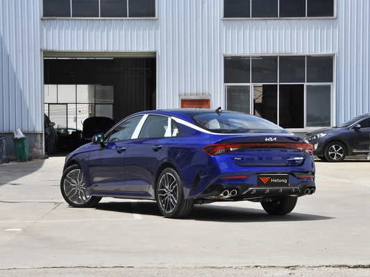 KIA K5 380GT Линейный флагман 2.0t Дисплимация бензиновый 5-местный седан с 2,0t двигателем