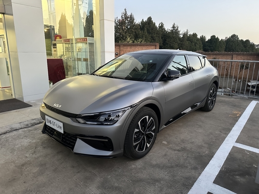 2023 Kia EV6 5-дверный 5-местный чистый электромобиль с дальностью 671 км и типом серых двигателей