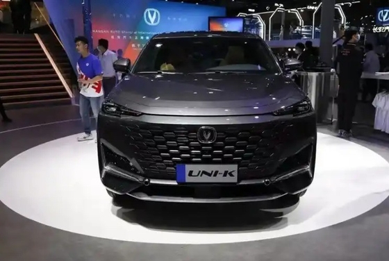 2023 Changan Uni-K 5-дверный 5-местный внедорожник 2.0T 233 лошадиных сил Ручная регулировка места второго пилота