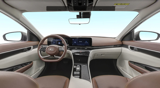 Hyundai Mingtu 2021 Седан 1.5L/1.8L FWD Нормальное рулевое колесо Среднего размера подержанный автомобиль
