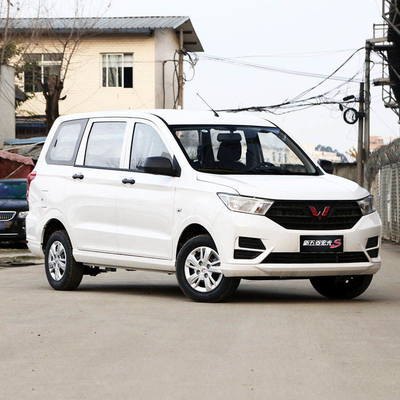 Доставка LHD Wuling Glory V Микроавтобус бензиновый 1.5L Высокая скорость 100 км / ч Ручная коробка передач
