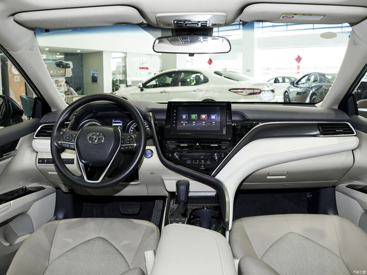2023 Toyota Camry 2.0 Gvp Седан Роскошный интерьер Гибридный 4635x1775x1470 мм