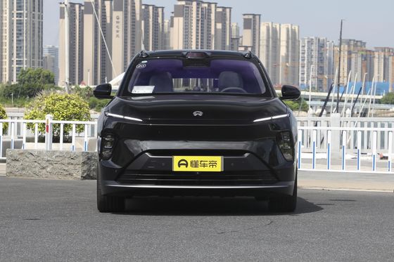 - Сделанный Nio EV SUV 5-местный электрический автомобиль с пробегом 900 км и 80% скорой зарядкой