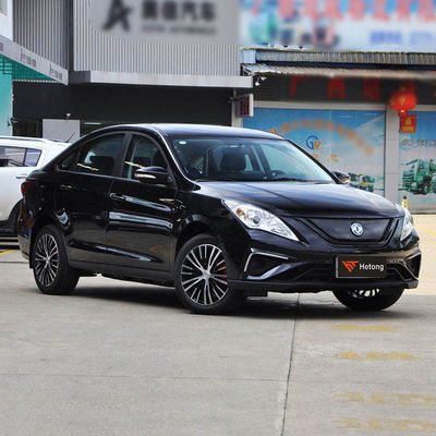 Dongfeng Fengxing S50 T1 T5 E1 M5 5 мест 415 км Чистый электрический седан 4705 * 1790 * 1540 мм