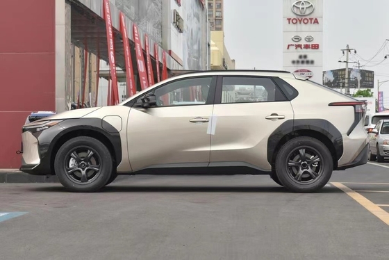 Электрические легковые автомобили 2022 Toyota BZ4X PRO EV Автомобиль 4 колеса Долгая выносливость 615 км