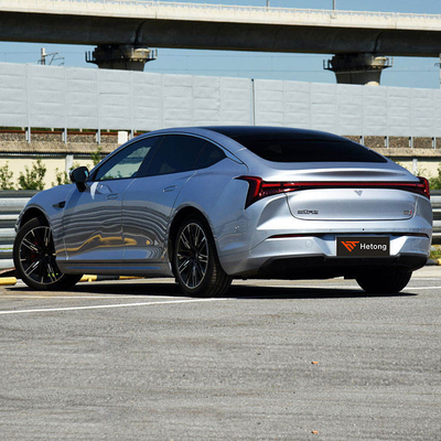 Energy EV Hozon Nezha Neta S Plus 4WD 2023 1160Km Дальность заднего привода на четырех колесах 5 мест