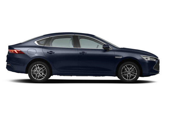 BYD Qing Plus DM-i55km Тернарийная литийная батарея 333 Ps Мотоэлектрический автомобиль для личного пользования