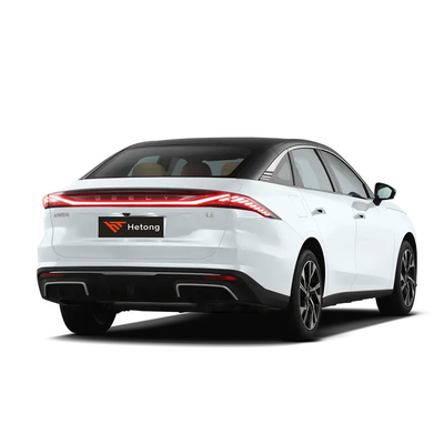 2023 Geely Galaxy L6 Гибридный 235кВт Мощность 1370 км Комплексная дальность 60 км Электрический режим