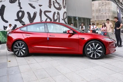 Чистый электрический 2023 Tesla Model 3 полный привод 606 км дальность 0.67H быстрая зарядка