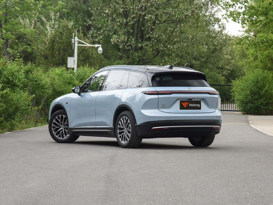 2024 NIO ES6 4WD чистый электрический внедорожник с дальностью 625 км и передовыми технологиями внутреннего отделения